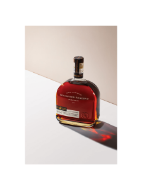 Picture of Woodford Reserve Double Oaked Kentucky Straight Bourbon Whiskey 70 cL